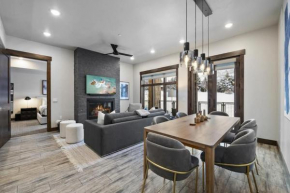 Mountain Luxury Short walk to Canyons Lifts Park City